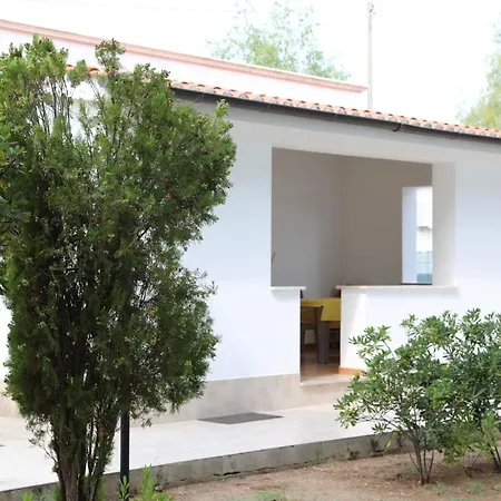 مكان تخييم Euro'92 فيستَ