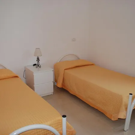 Euro'92 مكان تخييم 2*