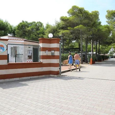 Euro'92 مكان تخييم